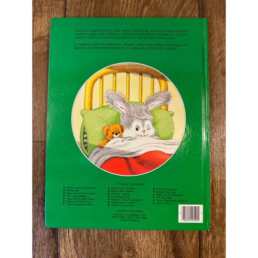 Honey Bear Hoppitys First Thunderstorm Kids OS Green Good Vintage Hardcover 1985